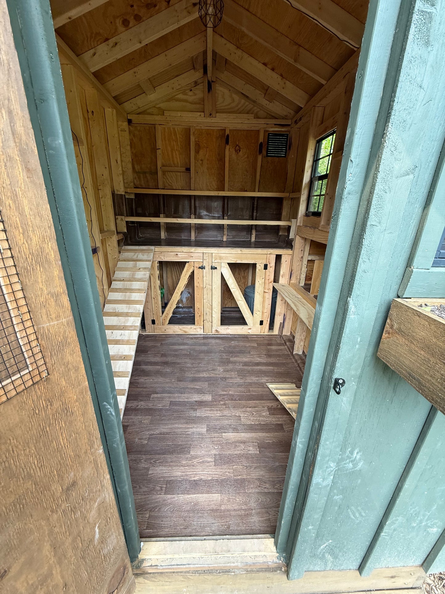 6x8 Chicken Coop Plans + 8x12 Run | DIY Chicken Coop Blueprint | Large Backyard Coop Design with Materials List & Cut List